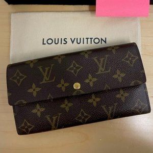 SOLD! Authentic Vintage Louis Vuitton Long Wallet